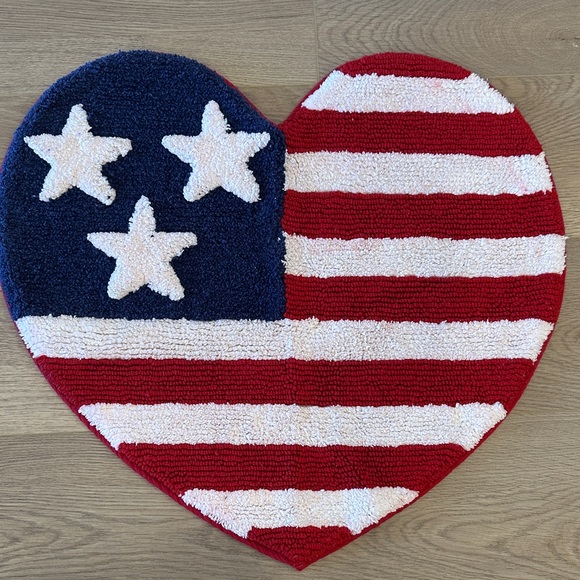Other - 2/$20 Heart-Shaped American Flag Rug Bath Mat RED WHITE & BLUE 23”Wx22”L